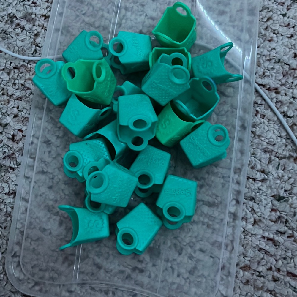 22 shpkins shopping bags